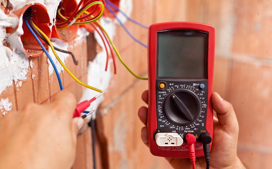 taux horaire électricien Villecresnes
